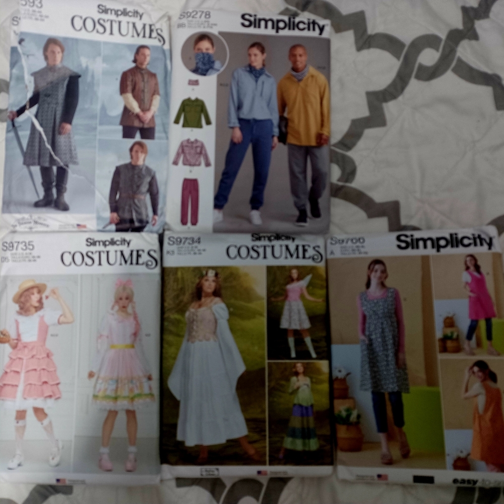 Simplicity Kids Costume Pattern Collection - Multicolor Lot